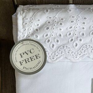 Rachel Ashwell Embroidered Eyelet FULL SIZE Cotton Sheet Set White Shabby Chic